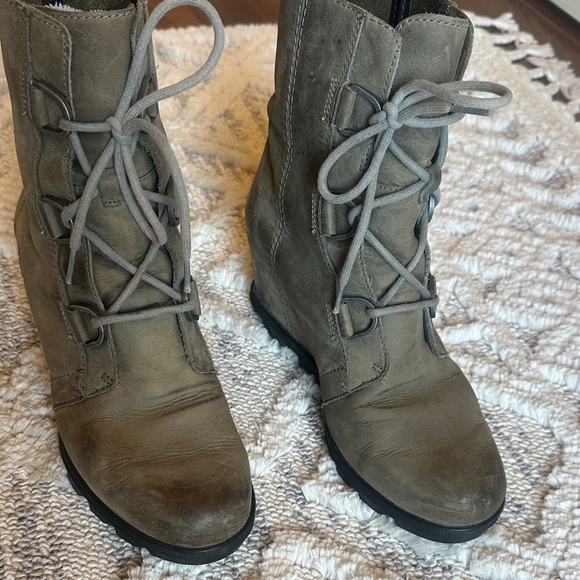 Sorel Joan of Arctic ll Women's Lace-Up Wedge Boots - Picture 2 of 7